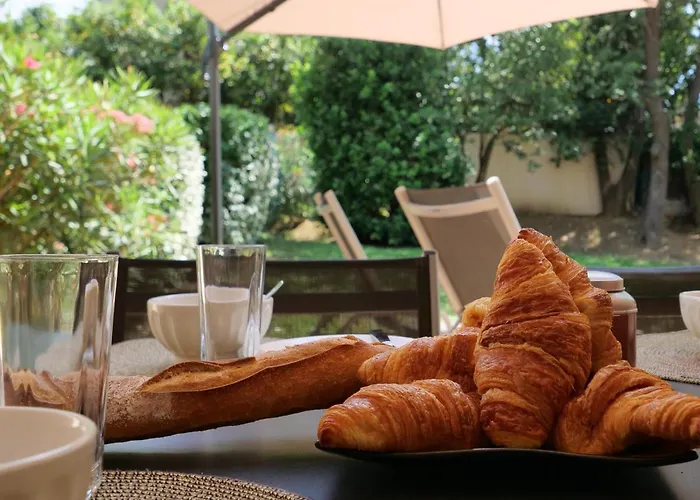 Chant Des Vagues Tropez Viii